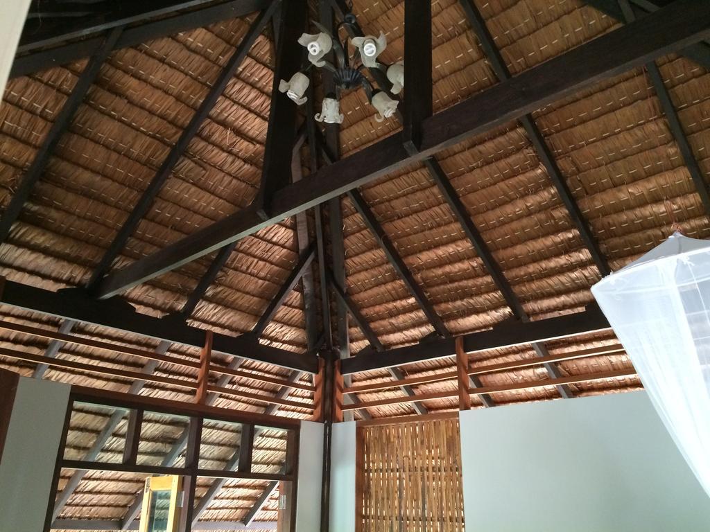 Cashew Nut Bungalow, Ko Mook Exterior photo