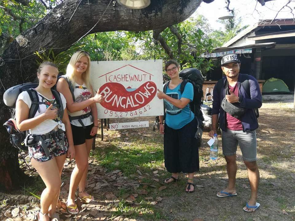 Cashew Nut Bungalow, Ko Mook Exterior photo